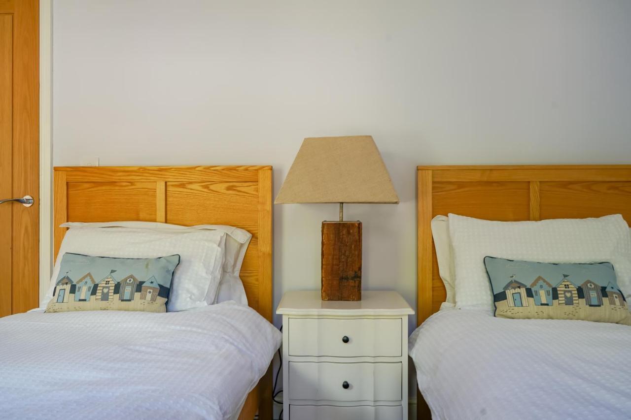 Вилла The Wight Riviera Вентнор Экстерьер фото